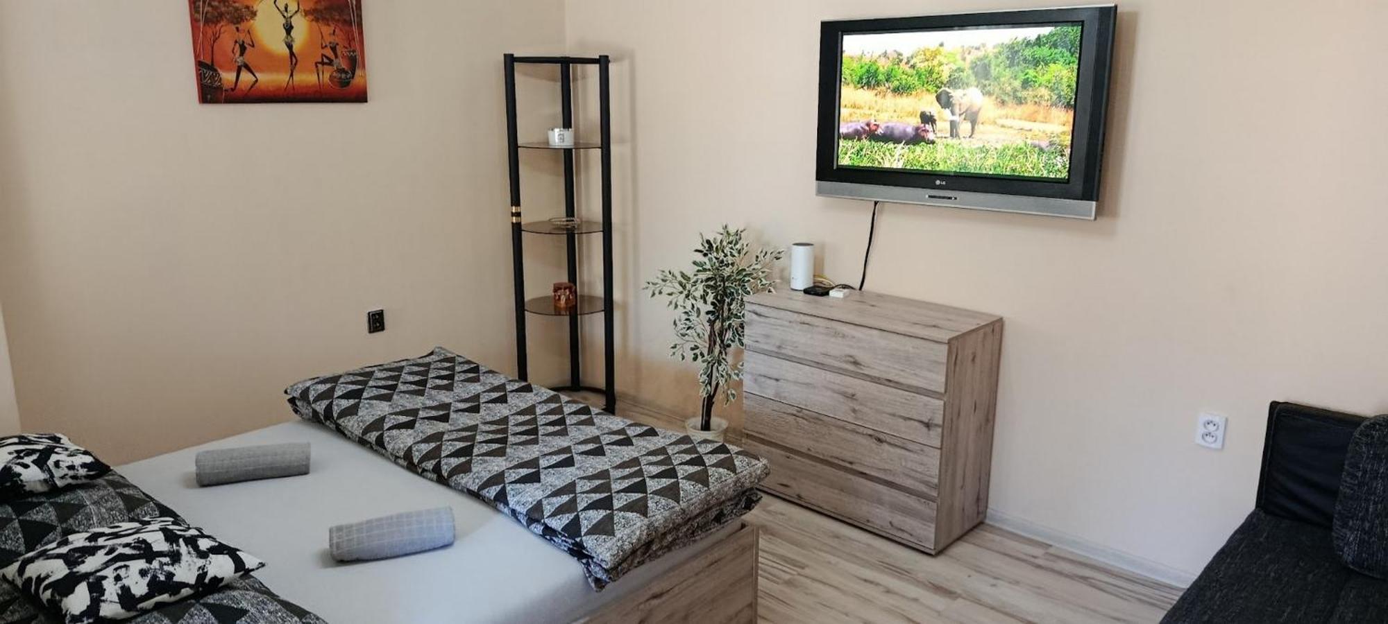 Vila Deluxe&Apartmány Riviéra Liptov Bešeňová Exterior foto
